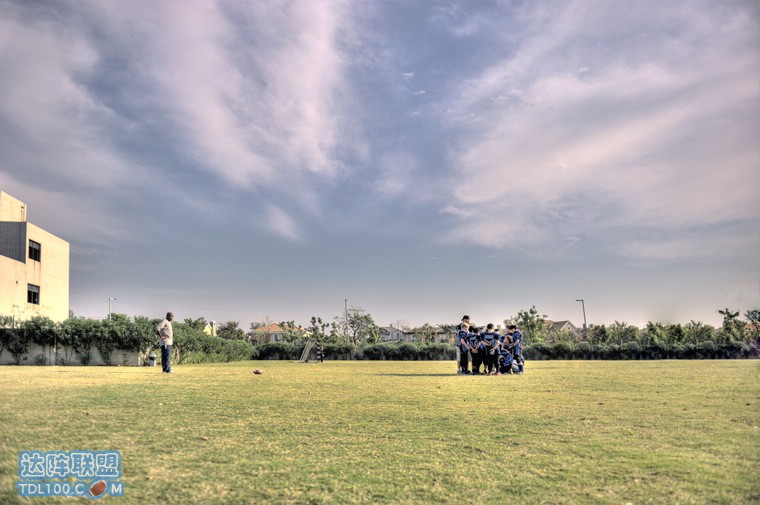 DSC_7934_5_6_7_8_tonemapped.jpg